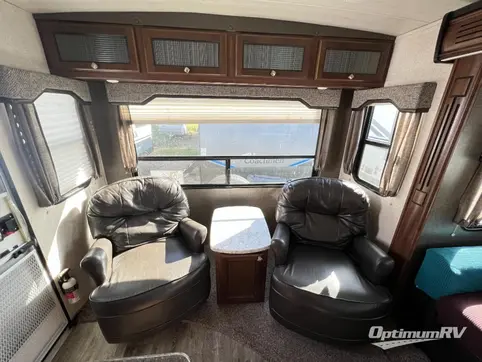 2017 Heartland North Trail 26LRSS King RV Photo 2