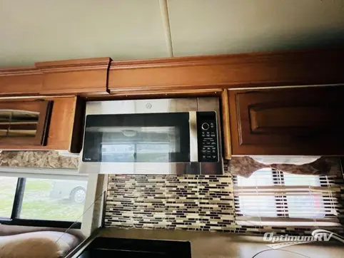 2008 Jayco Seneca 35GS RV Photo 3