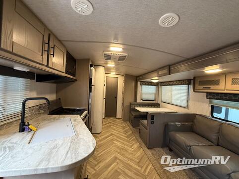 2021 Cruiser Shadow Cruiser 280QBS RV Photo 3