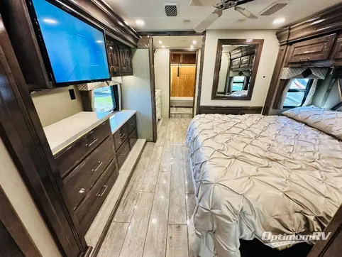 2020 Entegra Anthem 44F RV Photo 3