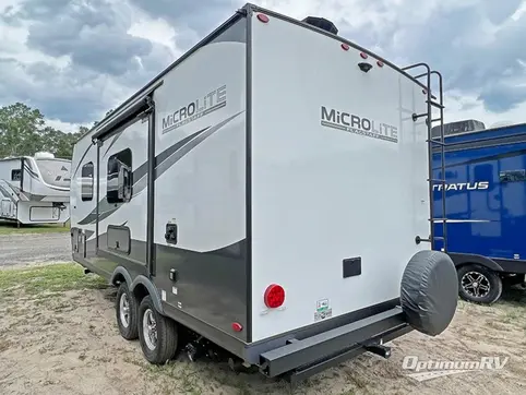 2024 Forest River Flagstaff Micro Lite 21FBRS RV Photo 3