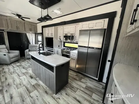 2023 KZ Durango Gold G358RPQ RV Photo 4