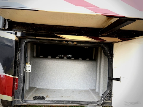 2016 Forest River Georgetown XL 377TS RV Photo 4