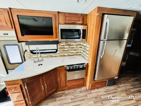 2019 Coachmen Mirada 35BH RV Photo 3