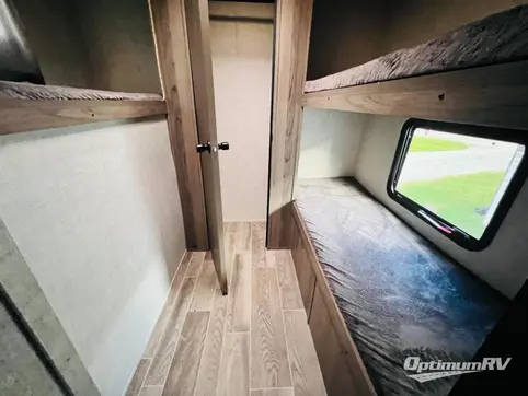 2022 Gulf Stream Ameri-Lite Ultra Lite 279BH RV Photo 3