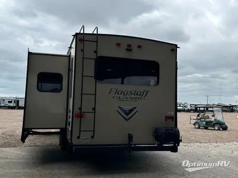 2018 Forest River Flagstaff Classic Super Lite 832OKBS RV Photo 4