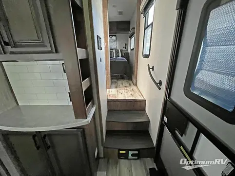 2022 KZ Venom 4114TK RV Photo 4