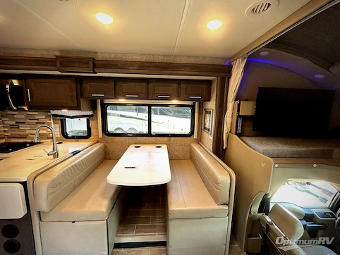 2022 Thor Omni RS36 RV Photo 3