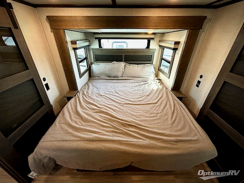 2024 Grand Design Solitude 380FL RV Photo 3