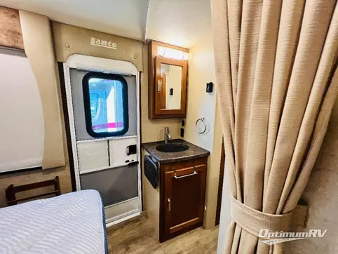 2020 Lance Lance Travel Trailers 2285 RV Photo 4