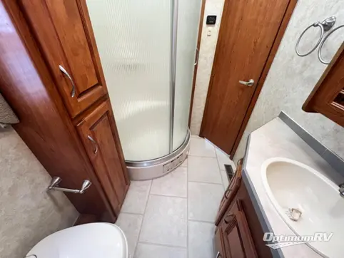 2007 Safari Simba 38SDD RV Photo 4