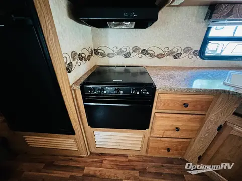 2012 Dutchmen Coleman 259RE RV Photo 4