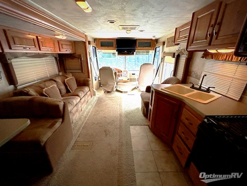 2007 Damon Daybreak 3276 RV Photo 2