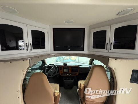 2010 Monaco Montclair 29PBT RV Photo 3