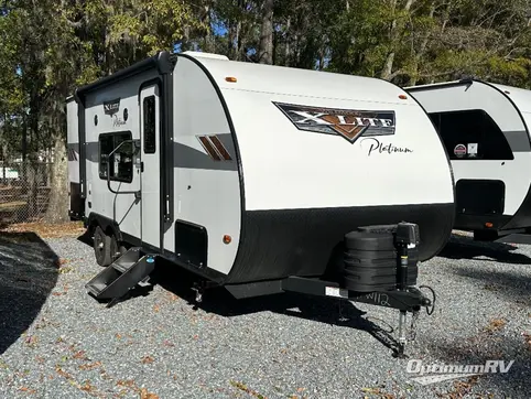 New 2024 Forest River Wildwood X-Lite 19DBXL Featured Photo