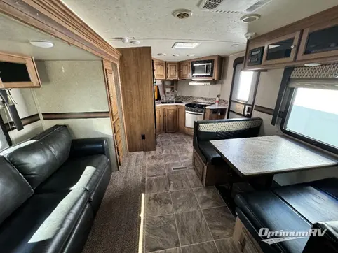 2017 Forest River Rockwood Ultra V 2618VS RV Photo 3