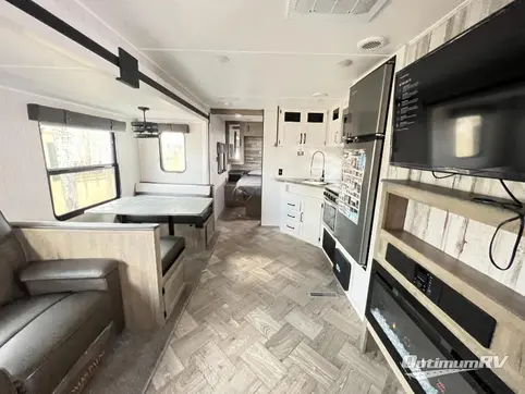 2023 Palomino Puma 26RBSS RV Photo 2