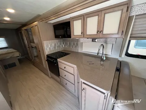 2020 Thor Windsport 34J RV Photo 4