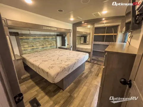 2021 Forest River Cedar Creek Champagne Edition 38EL RV Photo 2