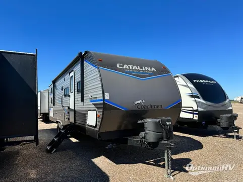 Used 2022 Coachmen Catalina Legacy 293QBCK Featured Photo