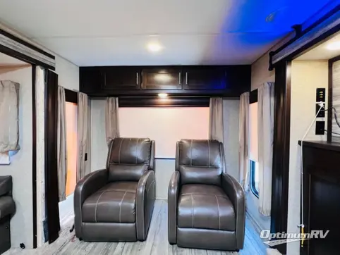 2017 Forest River Cherokee 304R RV Photo 3