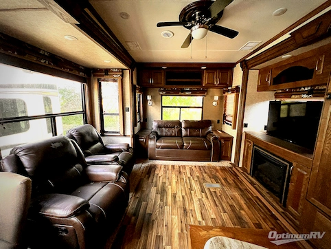2016 Keystone alpine 3590RS RV Photo 2