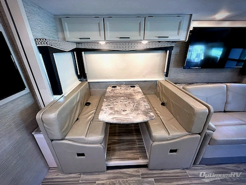 2022 Thor ACE 33.1 RV Photo 3
