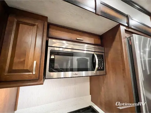 2019 Heartland ElkRidge 40FLFS RV Photo 4