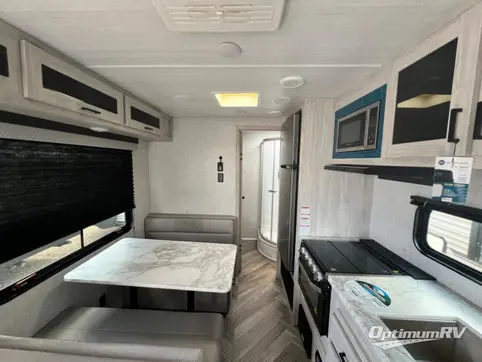2022 East To West Della Terra 230RB RV Photo 2