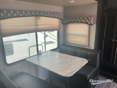 2019 Venture SportTrek 271VMB RV Photo 3