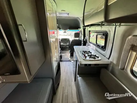 2022 Thor Synergy 19P RV Photo 4