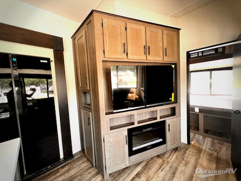 2025 Forest River Cherokee Arctic Wolf Suite 3750SUITE RV Photo 2