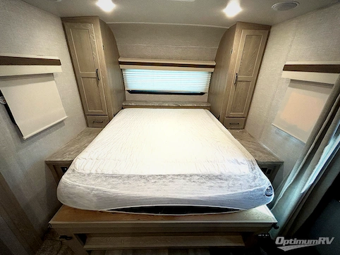 2022 Forest River Rockwood Mini Lite 2104S RV Photo 4
