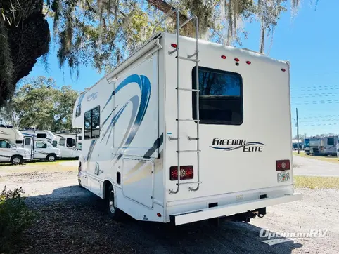 2018 Thor FREEDOM ELITE 22FE RV Photo 3