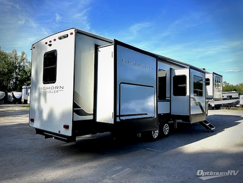 2024 Heartland Bighorn Traveler 38FL RV Photo 2