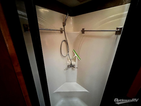 2015 Tiffin Allegro RED 33 AA RV Photo 4