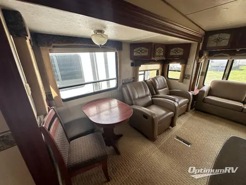2007 Carriage Cameo F35SB3 RV Photo 2