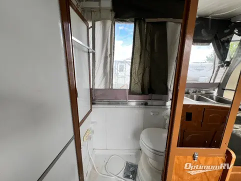 2007 Fleetwood Highlander Niagara RV Photo 4