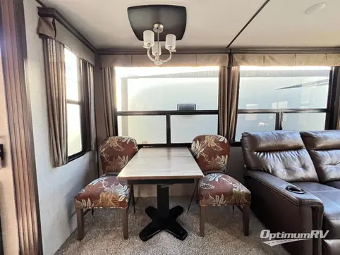 2019 Keystone alpine 3400RS RV Photo 2