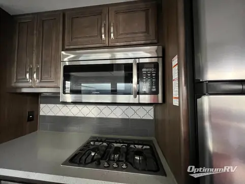 2019 Keystone alpine 3400RS RV Photo 3