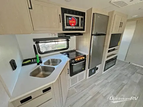 2023 Forest River Flagstaff Super Lite 26RBWS RV Photo 3