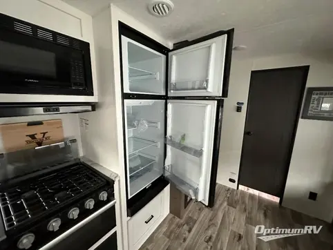 2024 Venture SportTrek ST271VMB RV Photo 3