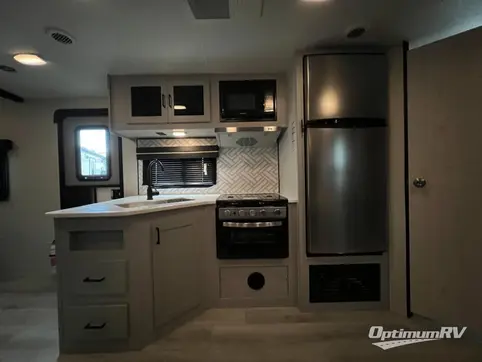 2024 Heartland North Trail 27BHG RV Photo 2