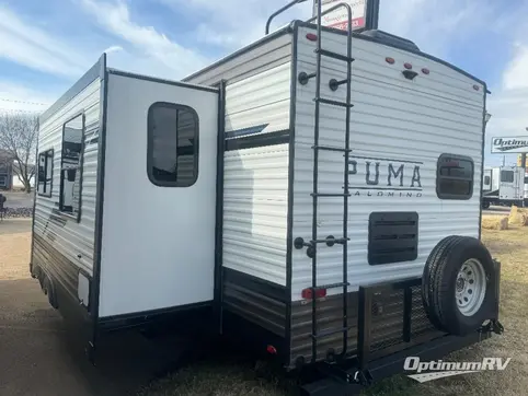 Campers for sale under 2000 dollars deals