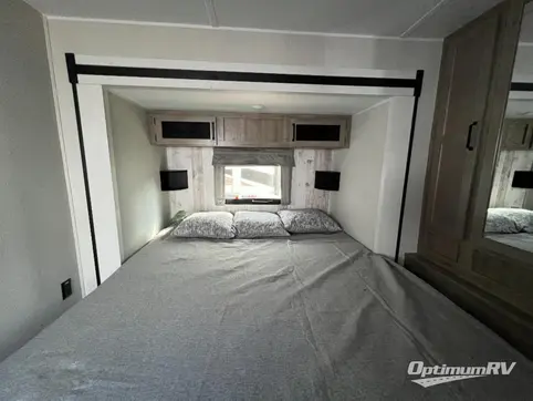 2023 Palomino Puma Destination 38DEN RV Photo 2