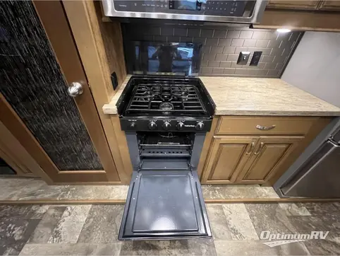 2018 Forest River Cedar Creek Hathaway Edition 38FBD RV Photo 2
