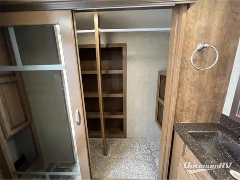 2018 Forest River Cedar Creek Hathaway Edition 38FBD RV Photo 4