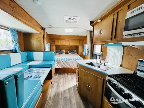 2024 Gulf Stream Vintage Cruiser 23FBS RV Photo 2
