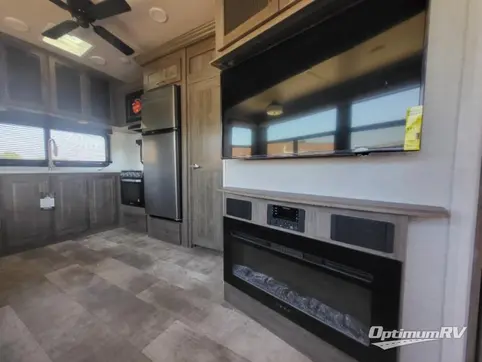 2022 Forest River Rockwood Ultra Lite 2887MB RV Photo 2