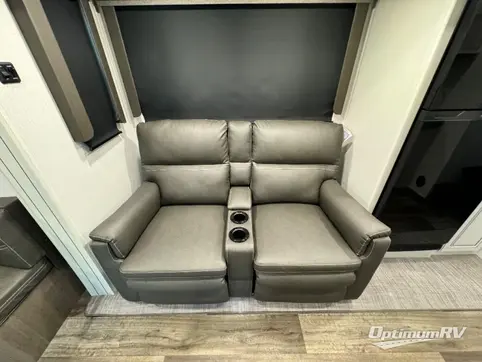 2023 Keystone Cougar Half-Ton 24RDS RV Photo 3